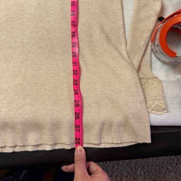Tuckernuck Rosemary Ribbed Light Weight Sweater Lace Trim Cream - Size XXL - Picture 8 of 8